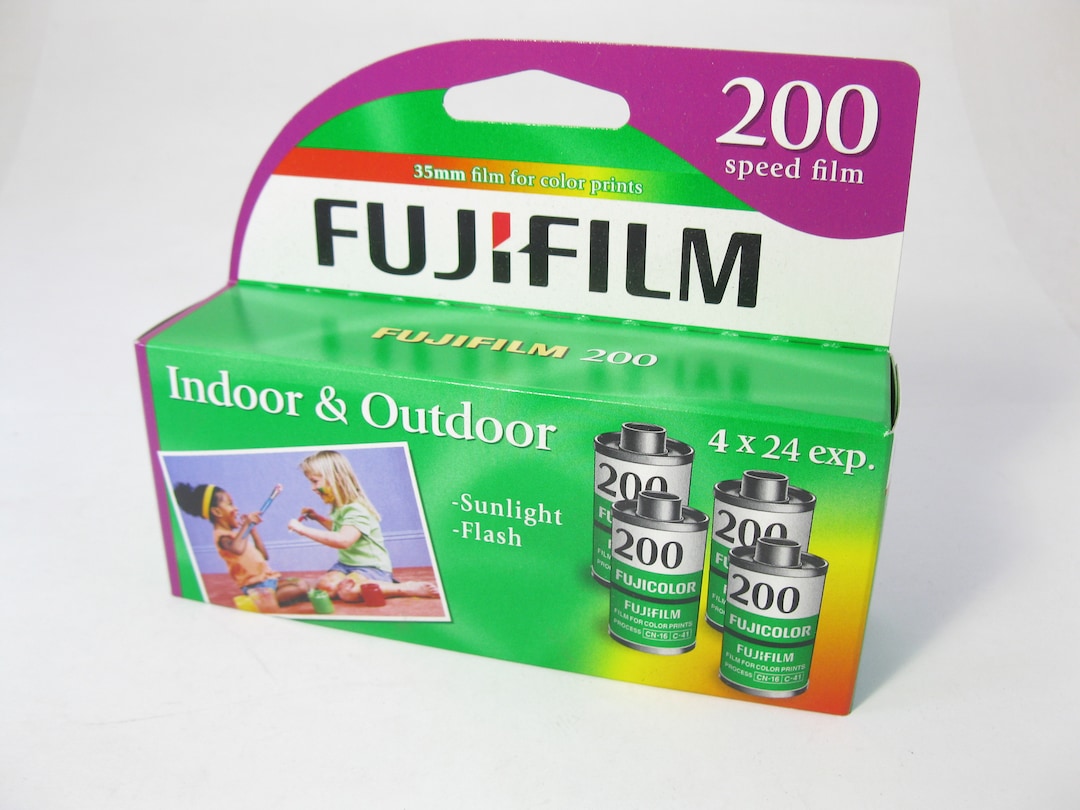 Buy Fujifilm Fujicolor 200 Film: 35mm, 24 Exposures, Rolls