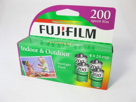 Fujifilm Fujicolor 200 Color Negative 35mm Film - 1 Roll… - Moment