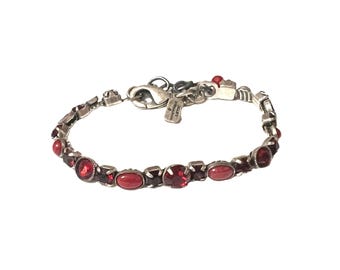 Mary DeMARCO La Contessa vintage designer bracelet Faux Garnet/Ruby Pewter 6"-8"