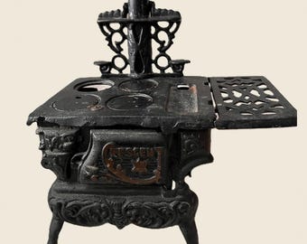 1951 Beatrice Sad Iron Stove | Vintage Cast Iron Kerosene Heater