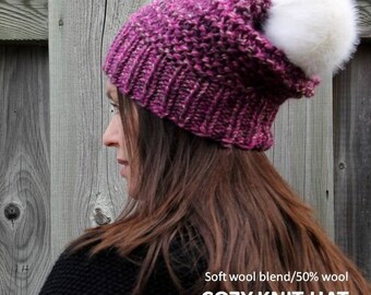 Knit hat with faux fur pom pom, Chunky knit hat, winter hat with Faux fur pompom, Knit Fur Pom Pom Hat, wool Knitted Hat, pom pom beanie