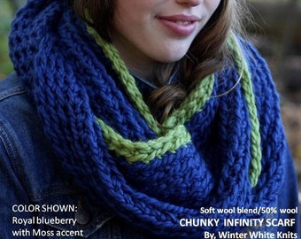 Chunky infinity scarf, knit infinity scarf, winter knit cowl, 32 colors, loop scarf, chunky cowl scarf, unisex knit scarf, soft and cozy