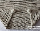 Chunky crochet blanket, pom pom throw, knit blanket, crochet afghan, wedding gift blanket, 20 colors, chunky knit blanket, cozy lap blanket
