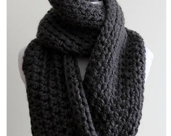 Infinity Scarf, Chunky Knit scarf, winter scarf, Cozy soft scarf, 32 colors available, unisex scarf, Charcoal grey scarf, warm cozy scarf