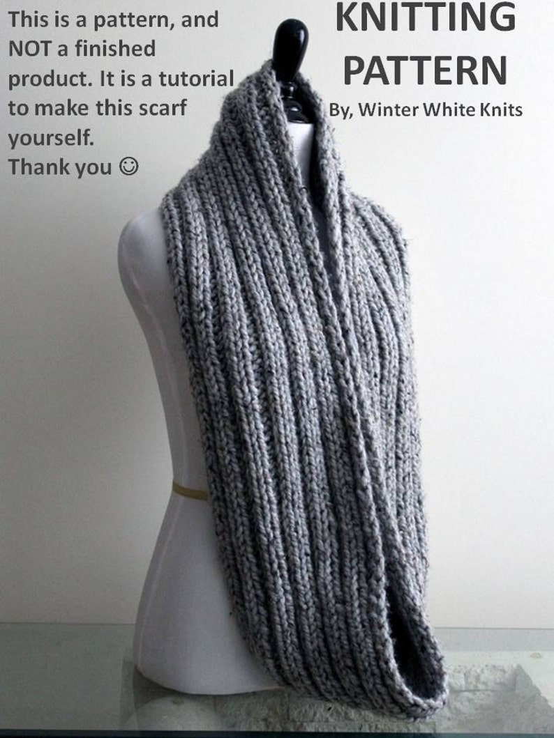 Beginner knitting Pattern, Hand-knit scarf pattern, knit scarf pattern, Scarf Knitting Pattern, Chunky knit infinity scarf, PDF Download image 3