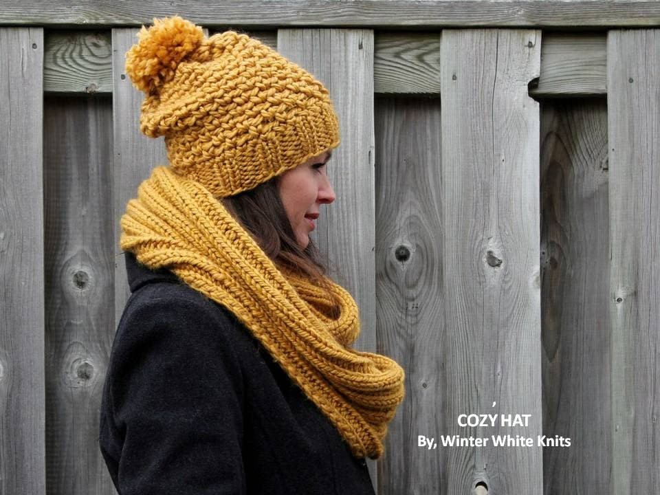Knit winter hat, Pom pom beanie hat, Hand-knit hat, Handmade winter hat, Slouchy knit beanie, Wool hat, Hand-knit hat, Cozy soft knitted hat