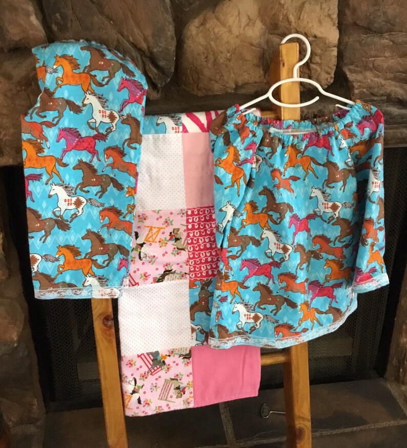 Three piece size 2 pajama gown and quilt set