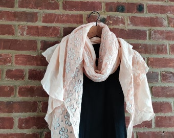 Light Pink Floral Lace Scarf