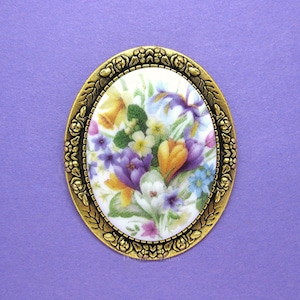 Beautiful New Porcelain Cameo Crocus Daffodil Iris Flowers Bouquet on an Antiqued Goldtone Pin/Brooch for Christmas or Birthday Gift
