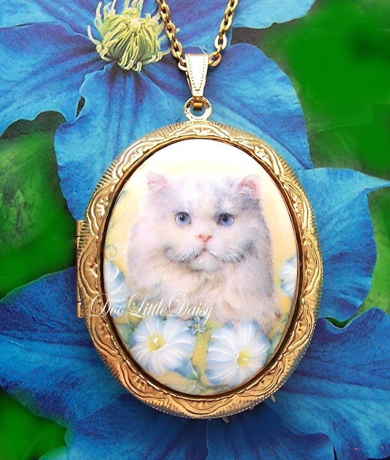 Cats Porcelain WHITE PERSIAN CAT with Blue Morning Glory Flowers Cameo Costume Jewelry Locket Pendant Necklace for Photos with 24 inch Chain