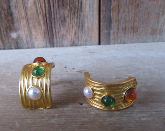 90s Gold Tone Half Hoop Earrings | Huggy Huggie Hoops | Cabochon Bejeweled Wide Minimalist Stud Hoop Earrings