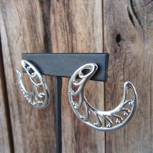 90s Silver Tone Swirl Earrings | Large Modernist Curlicue Statement Earrings | Horn Hook Large Bold Cutout Earrings