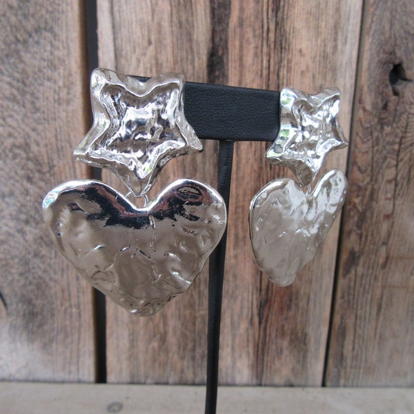 90s Modernist Heart Silver Tone Dangle Earrings | Pounded Large Heart and Star Earrings