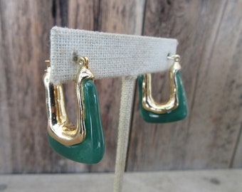 90s Chunky Emerald Green Ice Cube Hoop Earrings | Minimal Business Casual Earrings | Green and Gold Earrings | Lucite Earrings