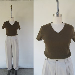 90s Kelp Green All Cotton Tee Shirt | V Neck Short Sleeve Minimalist Ribbed Knit Tee Shirt Blouse | PIERRE CARDIN Knit Top | M