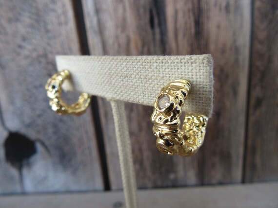 90s Gold Tone Textured Hoops | Bejeweled Rhinesto… - image 4