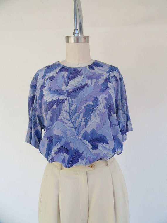 90s Keyhole Back Silk Blouse | Short Sleeve Fan L… - image 2