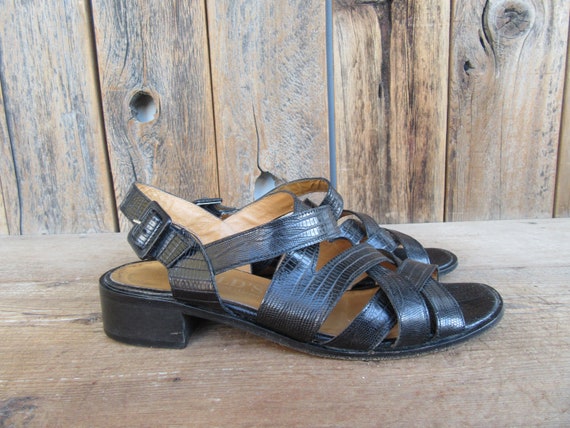 90s Strappy Black Lizard Grain Leather Open Toe Bl