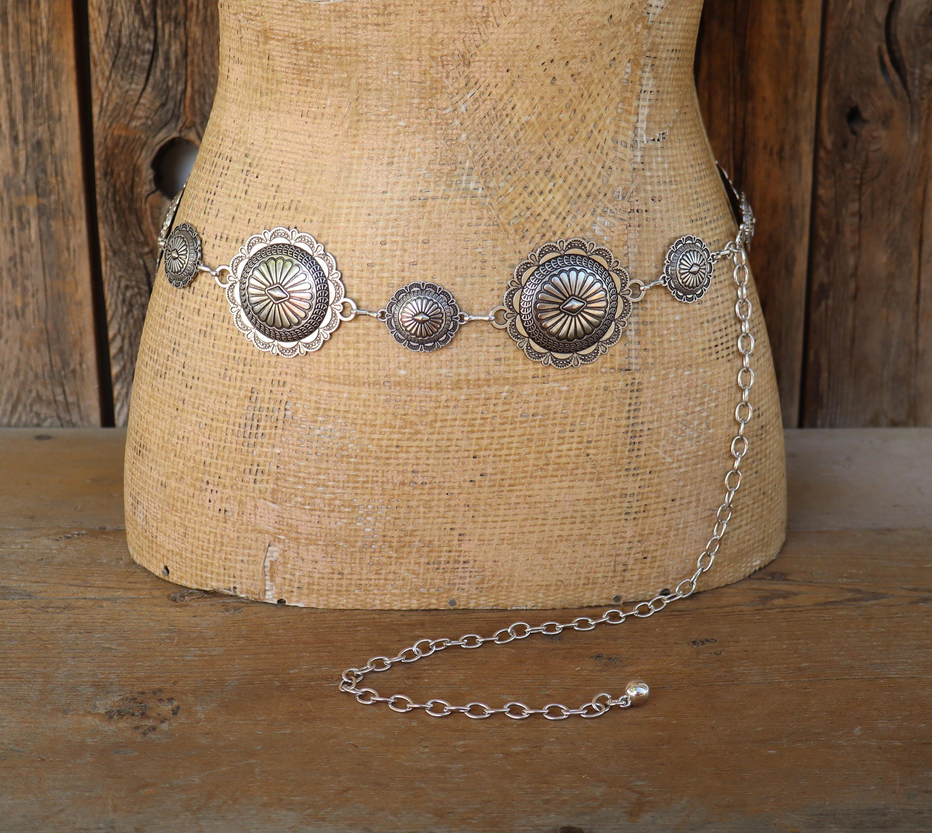 PLUS SIZE 80s 90s Metal Round Concho Belt | Faux Silver 
