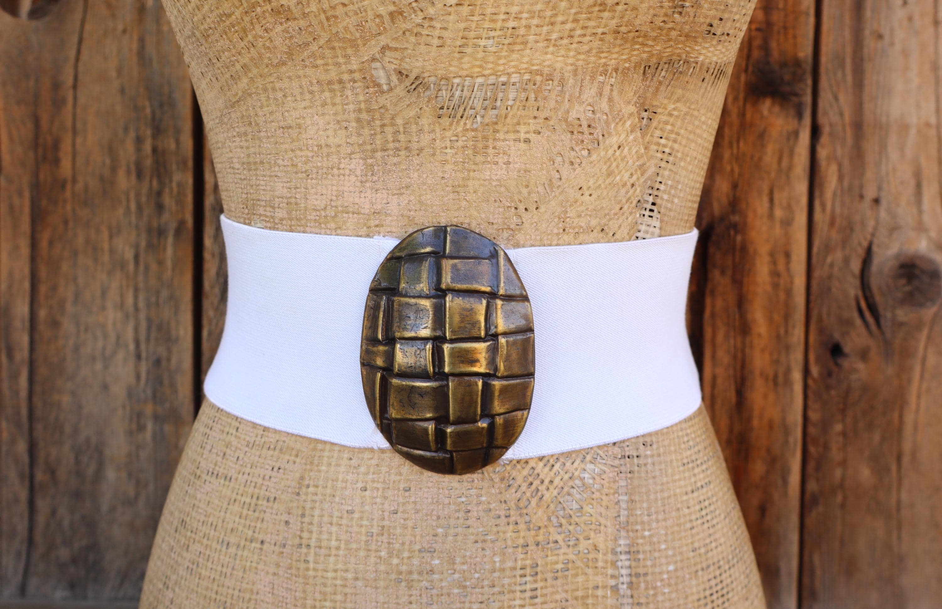 80s White Wide Waist Stretch Belt | Cinch Belt | Ornate  display picture 3