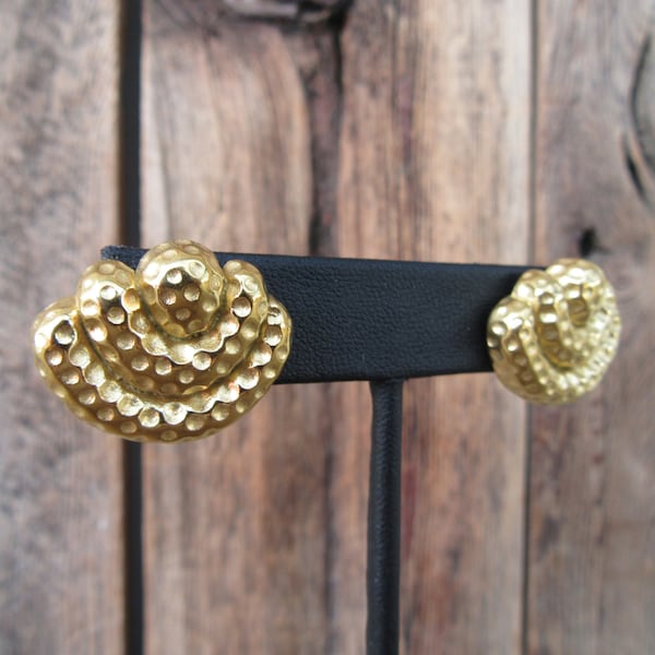 90s Gold Tone Earrings | Modernist Statement Earrings | Chunky Fan Swirl Geo Geometric | Art Deco Revival Dimpled Earrings
