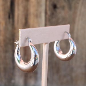 90s Earrings | Chunky Silver Tone Hoop Earrings | Chunky Thick Hoop Earrings  |  Small to Medium Size Hollow Lever Back Hoop Earrings