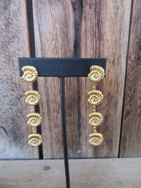 90s Earrings | Shell Dangle Duster Earrings | Nau… - image 2