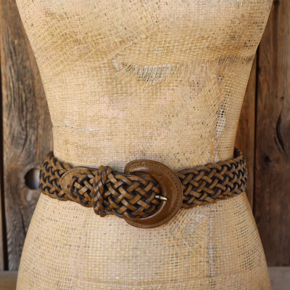 90s Caramel Brown Woven Leather Waist Belt | Covered Buckle Belt