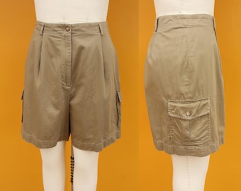 PLUS SIZE 90s 100% Cotton Khaki Cargo High Waist Pleated Shorts | Size 18 | 34 Waist