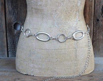90s Silver Tone Ring Chain Belt | Chaink Link Belt | Lightweight Chain Waist Belt | Metal Waist Belt | 30 to 48