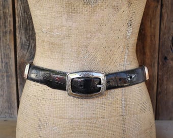 Cintura per pantaloni in pelle di coccodrillo nera e marrone cognac Brighton anni '90 / Cintura in pelle Concho anni '90 Southwest / Taglia M dalla 28 alla 32