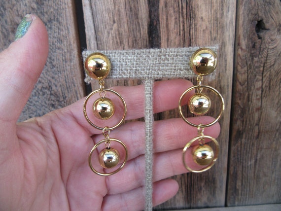 80s 90s Earrings | Gold Tone Chunky Earrings | Go… - image 2