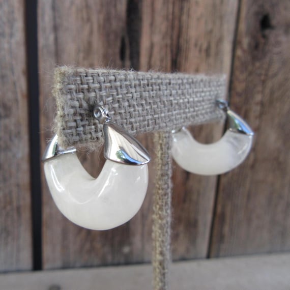90s Chunky Vanilla Cream Ice Cube Hoop Earrings | Minimal Business 