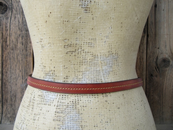 90s Skinny Cognac Brown Leather Belt | Preppy Rol… - image 2