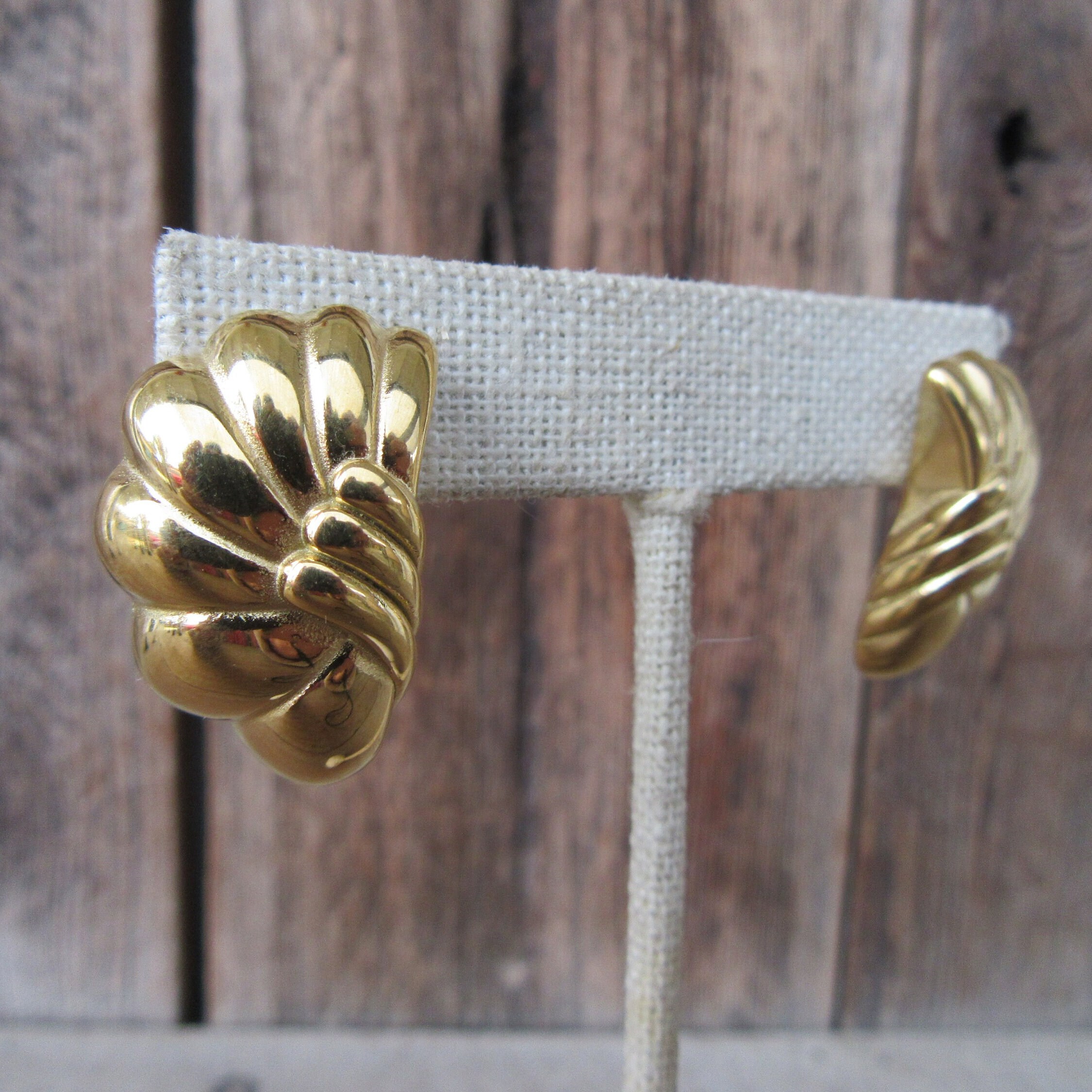 90s Chunky Gold Tone Earrings | Modernist Winged Art Deco Revival Statement Earrings | Fan Rippled Fluted Swirl Earrings