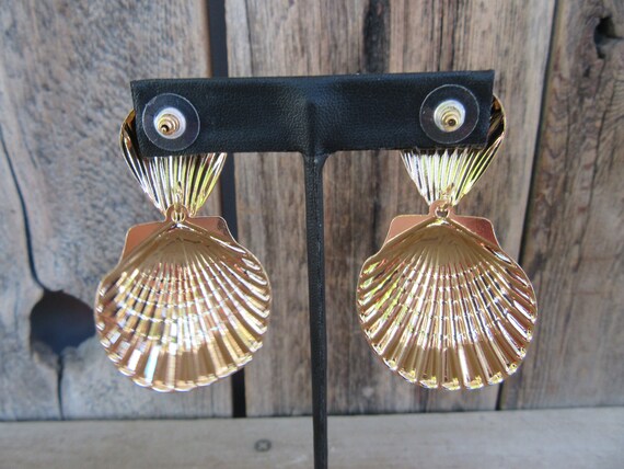 90s Large Shell Doorknocker Statement Earrings - image 4