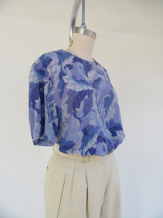 90s Keyhole Back Silk Blouse | Short Sleeve Fan L… - image 4