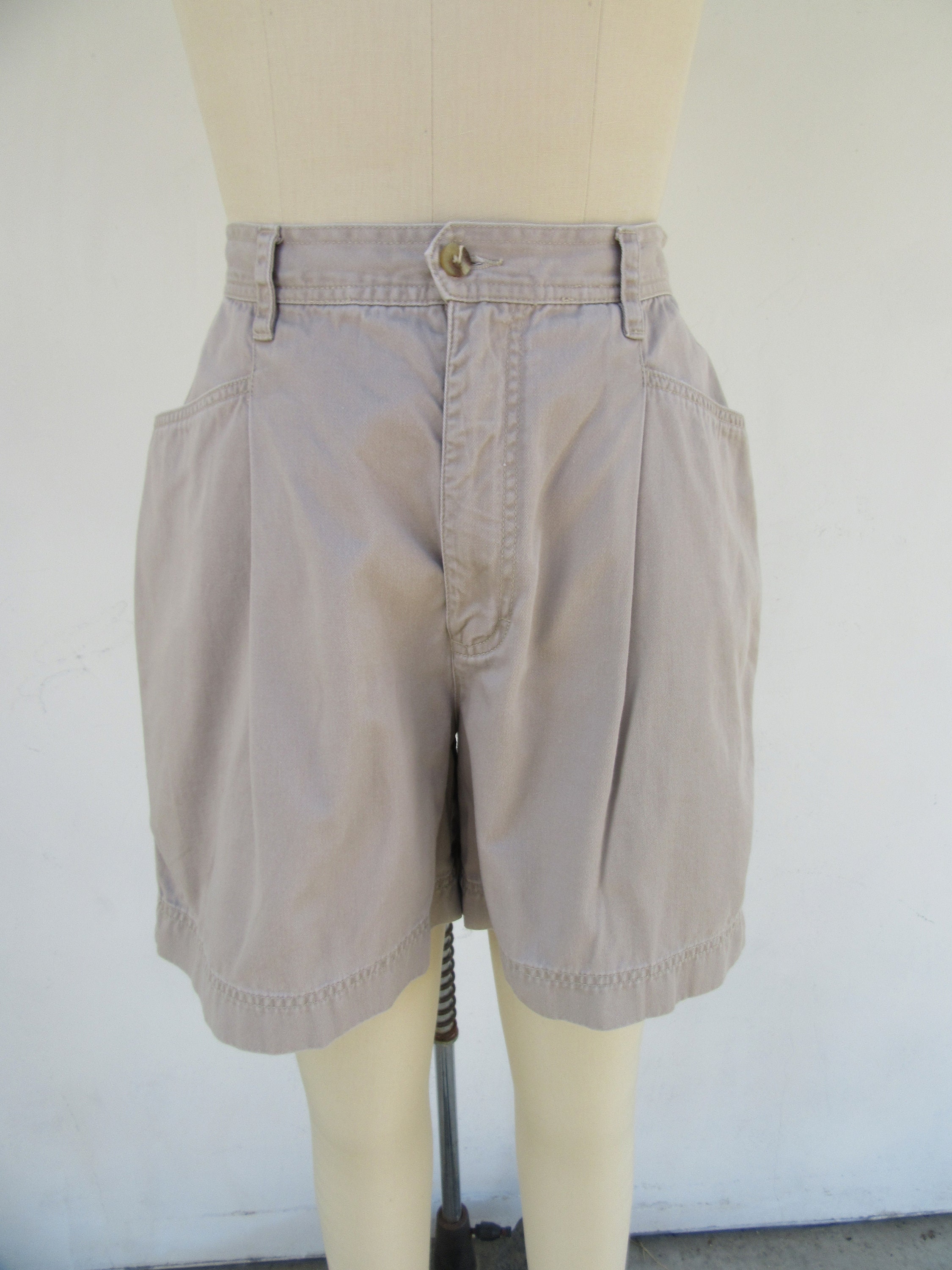 Eddie Bauer Shorts 90s Khaki Mom Shorts Pleated Cotton
