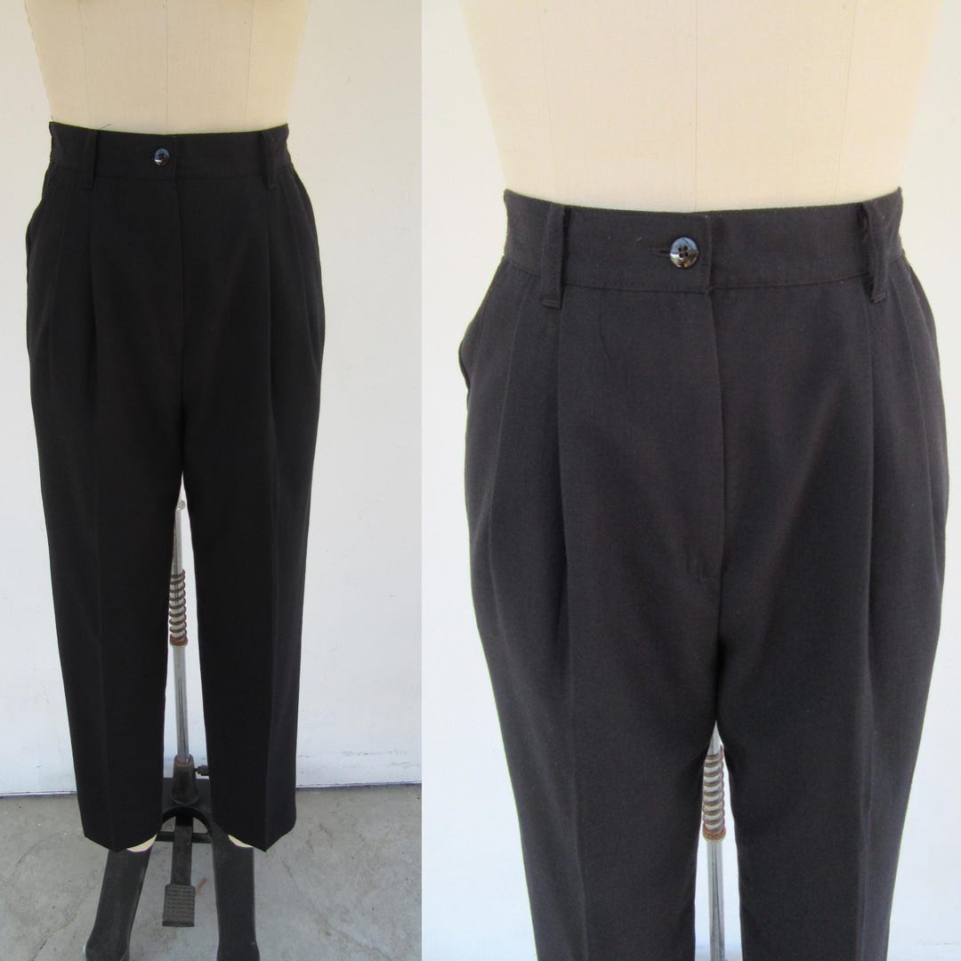 80's/90's Black High Waisted Pleat Pocketed Slacks by Casual Corner
