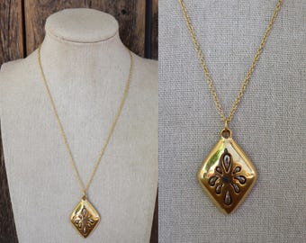 70s Mixed Metal Silver and Gold Tone Cutout Mod Diamond Shaped Geo Necklace | Two Tone Teardrop Modernist Necklace