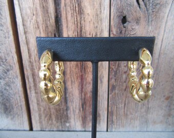 90s Gold Tone Chunky Hoops | Croissant Hoops | Fluted