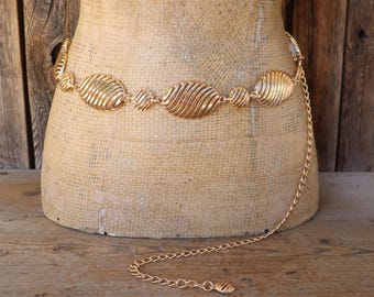 Vintage Gold & Silver Oval Link Belt With Adjustable Chain Closure Vintage Gold & Silver Oval Link Belt With Adjustable Chain  main image 2