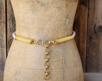 70s 80s Gold Tone Chain Coin Dangle Belt | Medallion Coin  display picture 2