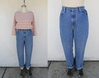 90s High Waist Five Pocket Mom Jeans | Plus Size 32 Waist Size 14 All Cotton 1990s High Rise High Waisted Jeans