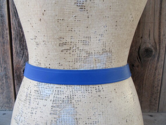 VINTAGE - 80\'s Electric Blue Leather Belt 80s Electric Blue Leather Trouser Belt | New Wave Leather  main image 4
