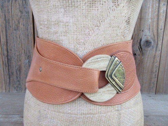 80s Extra Wide Leather Waist Belt | Pebbled Camel