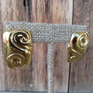 90s Gold Tone Earrings | Modernist Statement Earrings | Chunky Fan Swirl Geo Geometric Rectangle Earrings