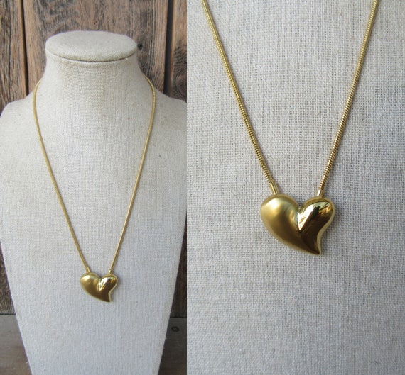90s Gold Tone Chunky Teardrop Heart Necklace | Pu… - image 1