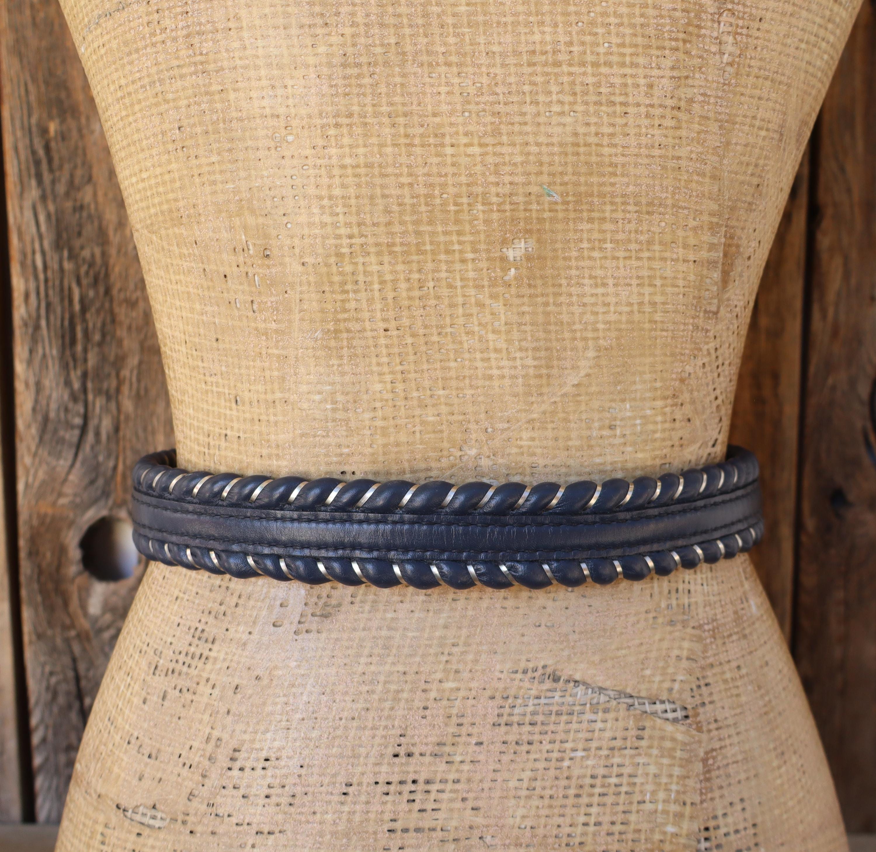 80s Navy Blue Whipstitch Leather Belt | Faux Silver Etched  display picture 1