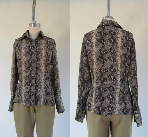 【SCULPTOR】Shell Button Sleeve Top Sage SCULPTOR® online store